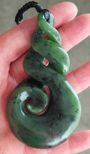 NZ Greenstone X-Large Quadruple Twist with Koru - 92mm