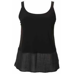 Womenswear: Short Singlet