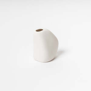 Harmie Vase - Pod White