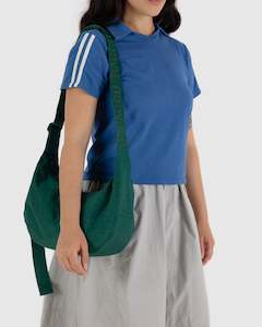 Gift: Baggu Medium Crescent Bag 47" Strap