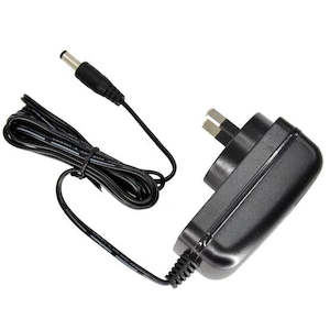 DC 5V 3A Power adapter - DC 5.5 - 2.1mm plug (centre positive)