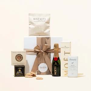 MOMENT TO CELEBRATE // ORIGINAL GIFT BOX