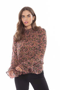 Womenswear: Seeking Lola Ruffle Top - Floral Fancy