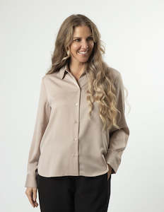 Womenswear: Stella & Gemma Lennon Shirt - Oyster