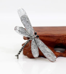 Womenswear: Fresh Accessories - Brooch Silver Dragonfly