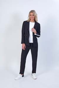 Knewe Clementine Blazer - Black/Oat