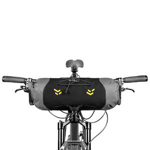 Bicycle and accessory: APIDURA - BACKCOUNTRY HANDLEBAR PACK