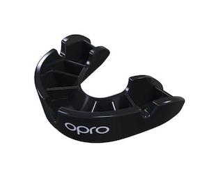 Sporting equipment: Opro Mouth Guard