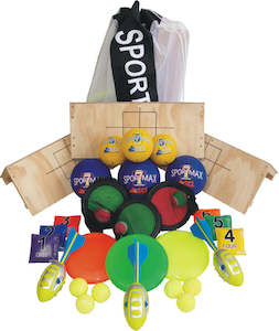 Sporting equipment: Throwing and Catching Kit