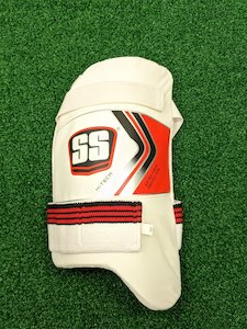 SS HITECH THIGH GUARDS – BOYS