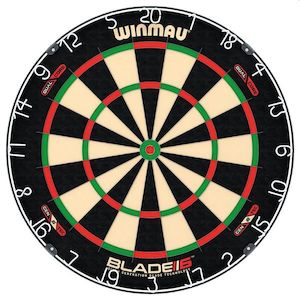 Dartboard Equipment: WINMAU BLADE 6 DUAL CORE DARTBOARD