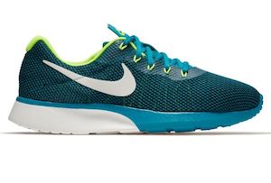 Running: NIKE TANJUN RACER MENS