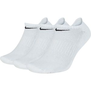 Clothing Accessories: NIKE UNISEX EVERYDAY CUSION NO SHOW SOCKS | 3 PACK