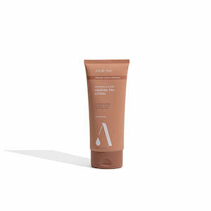 Nourish & Glow Gradual Tan Lotion – Light/Medium