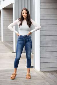 Womenswear: Honey Denim Cormac Dark Blue Highwaisted Jean