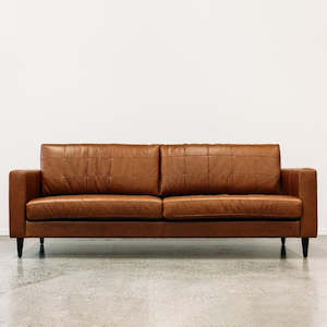 Tango leather sofa in settler tapa