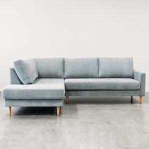 Furniture: Voyager modular sofa in copeland cloud