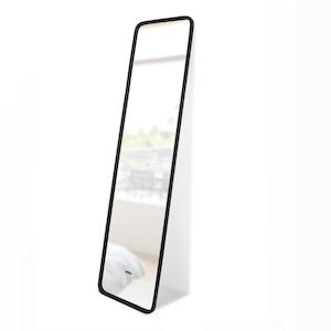 Umbra Hub Leaning Mirror