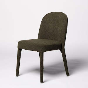 Furniture: Tres dining chair