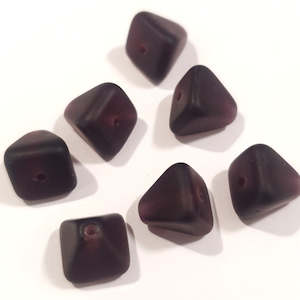 Czech Glass, Pyramid, Deep Purple, 8mm (10 pcs)