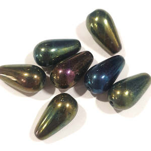 Craft material and supply: Czech Glass, Drop, Green Iris, 14x8mm (10 pcs)