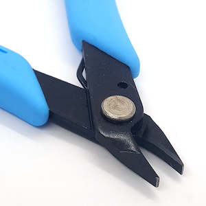 Xuron Flat Nose Pliers