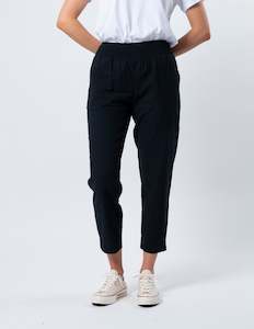 STELLA ESSENTIALS Lucia Pants - Black