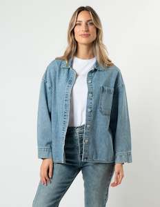 STELLA ESSENTIALS Jasper Shacket - Mid Denim Blue