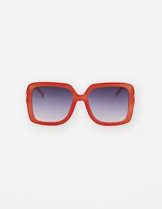 Sale: Phoebe Sunglasses - Scarlett