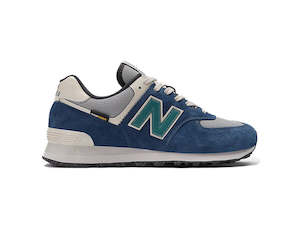 New Balance 574 - NB Navy with Slate Grey and New Spruce