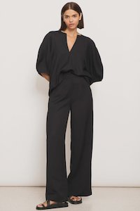 Clothing: Sake pant/Black