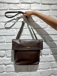 Womenswear: Duffle&Co: The Zahra Bag - Chocolate