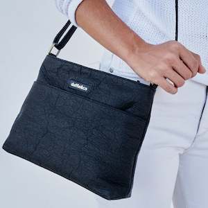 Duffle&Co: The Greta Pinatex Crossbody - Black