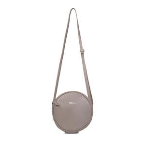 Duffle&Co: The Josie Crossbody - Grey