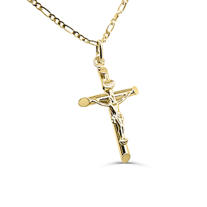 9ct Yellow Gold Crucifix Cross Pendant 22mm Wide with Chiseled Edge