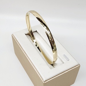 9ct Yellow Gold Classic Half Round 5mm Wide x 67mm Bangle