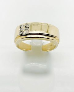 9ct Gold Gents Ring 009