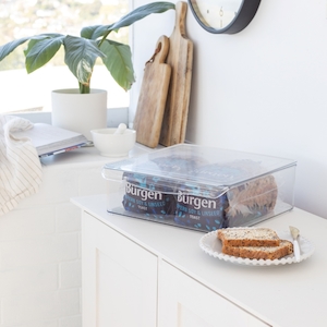 Bread Bin with Lid 7.5L