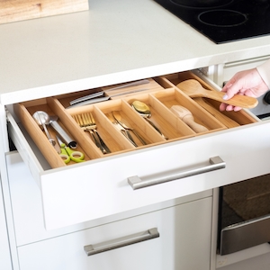 Cutlery Tray Expandable with Knife Holder