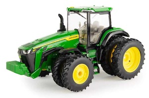 ERTL 45754 John Deere 8R 370 Tractor, w/Front & Rear Duals, 1/32 scale