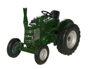 Oxford Diecast 76FMT001 Field Marshall Tractor – Green Field Marshall Tractor