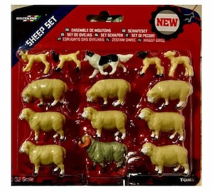 Britains 43282 Sheep set – 14 Piece Set