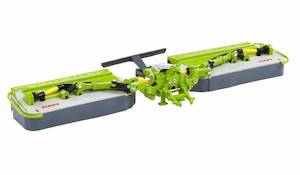 Toy: Britains 43303 Claas 1100 C Disco Rear Butterfly Mower