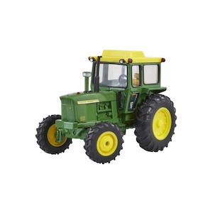 Britains 43362 John Deere 4020 Tractor with Cab