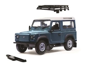 Toy: Britains 43217 Land Rover Defender w/Roof Rack & Winch