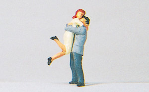 Preiser 28031 Happy Homecoming Couple HO Gauge Figures