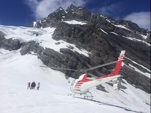 Glacier Southern Lakes Helicopters Glacier Explorer Flight Path 飛越冰川發…