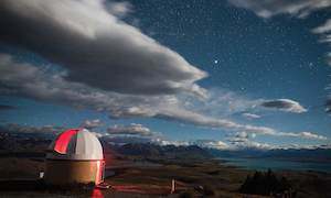 Tekapo Dark Sky Project-Summit Experience (English) 蒂卡波約翰山夜間觀…