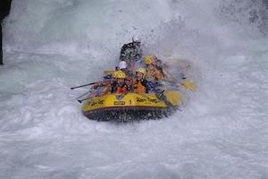 River Rats RANGITAIKI Grade 3-4 RAFTING TRIPS 蘭吉塔基3-4級漂流之旅 - 喜田舒旅