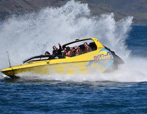 K Jet Mokoia Island Experience with Jet Boat 30分鐘噴射快艇+60分鐘島嶼…